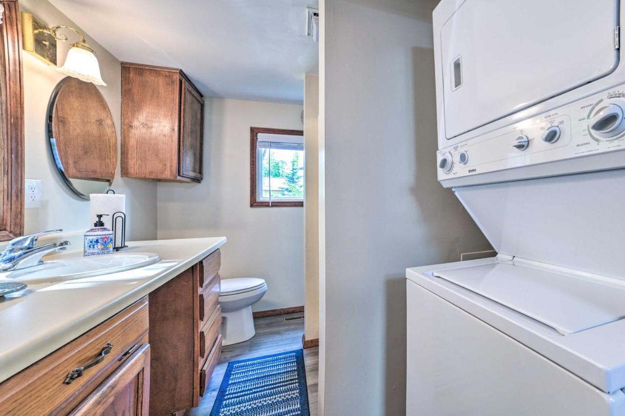 East Tawas Lakefront Getaway With Kayaks And Deck Eksteriør billede
